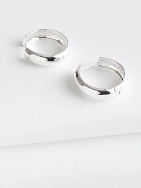Madewell Demi-Fine Chunky Medium Hoop Earrings in sterling silver